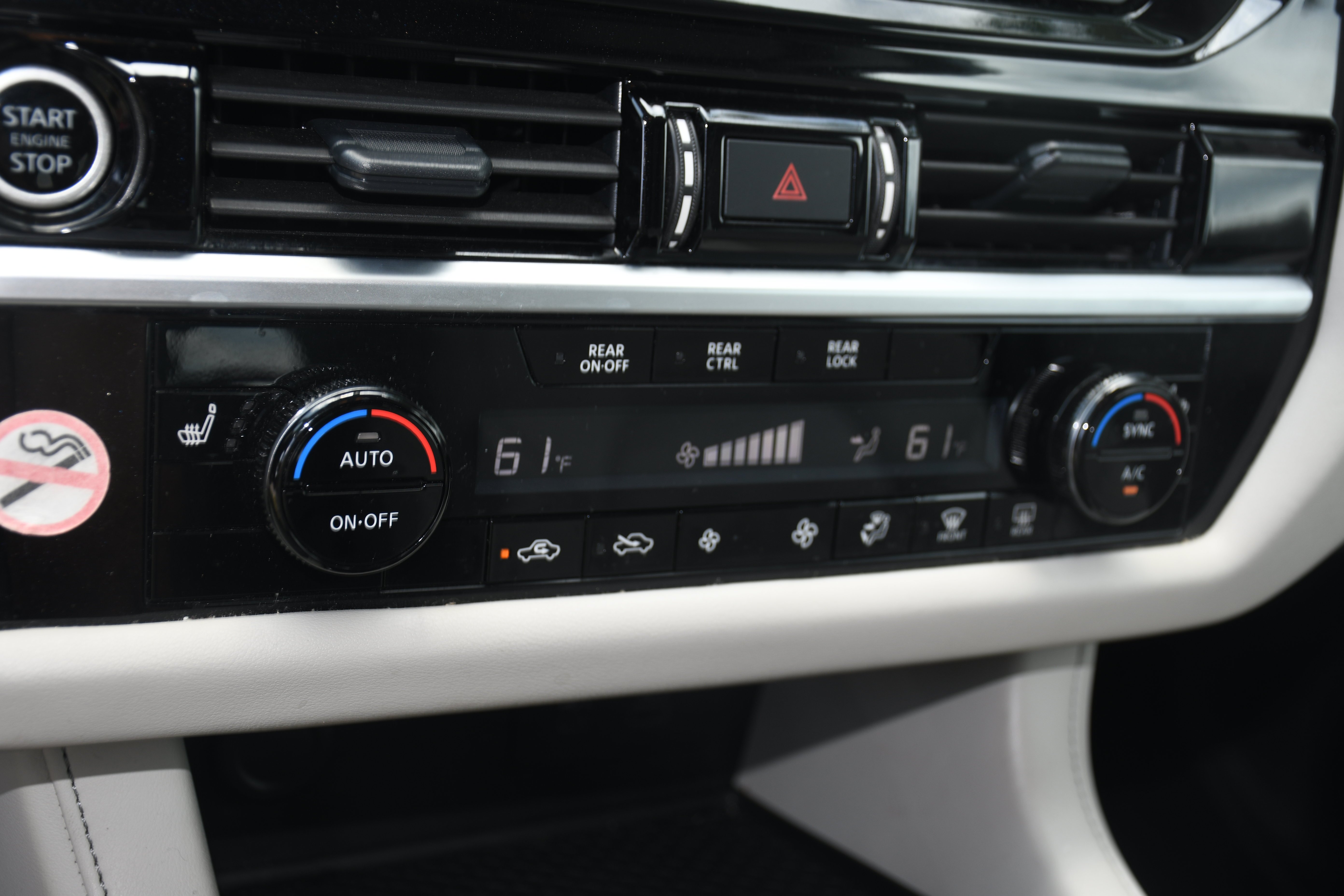 Used 2024 Gray Nissan SV image 14
