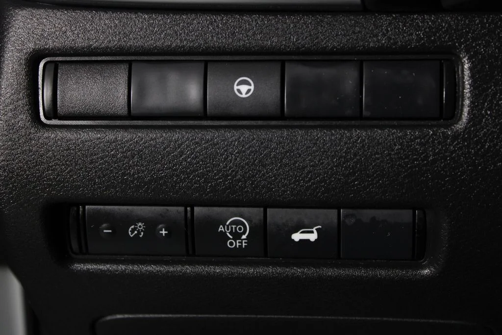 Certified Used 2025 White Nissan SV image 25