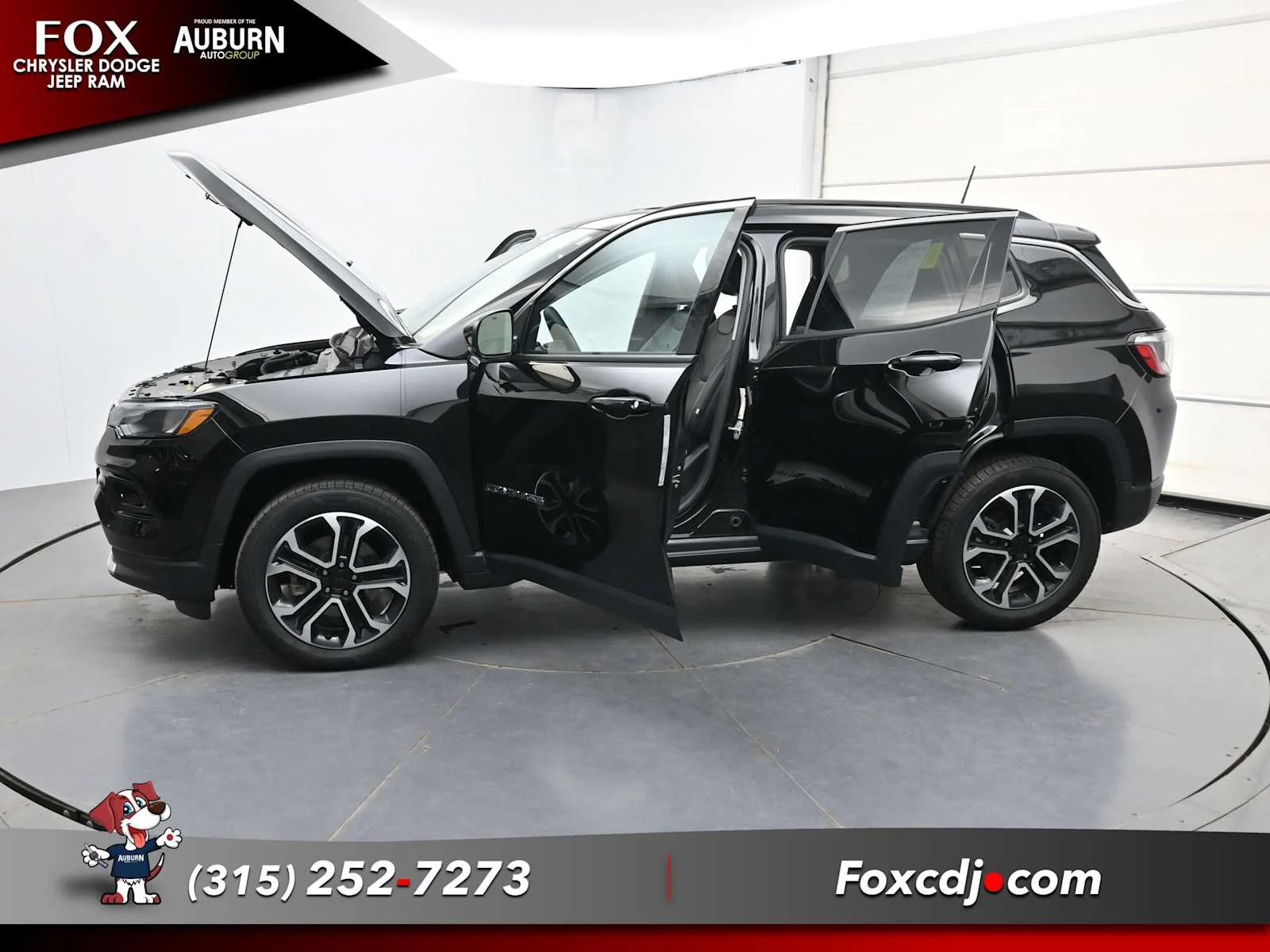 Used 2022 Diamond Black Crystal Pearlcoat Jeep Limited image 37