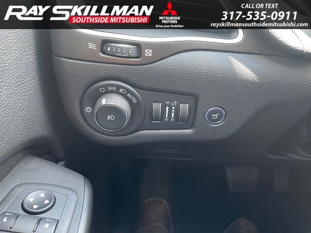 Used 2022 Black Jeep Trailhawk image 14