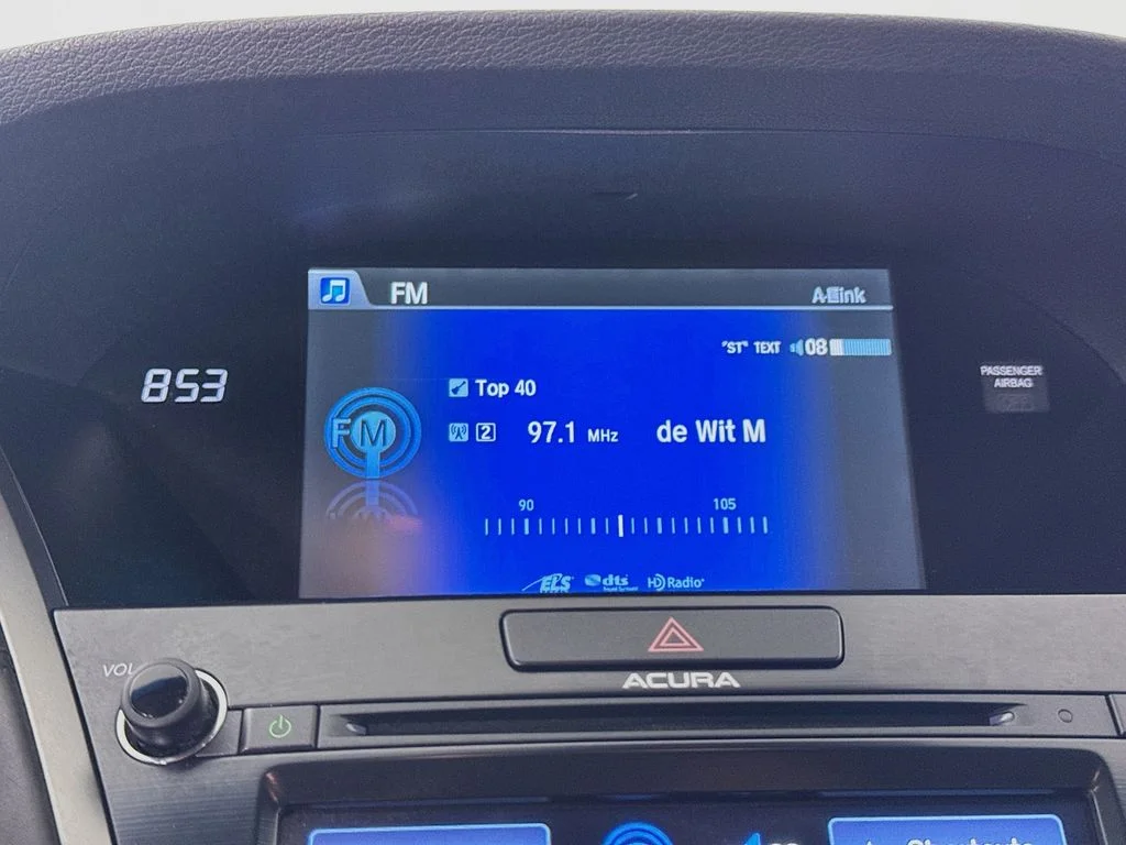 Used 2015 Pearl White Acura Base image 17