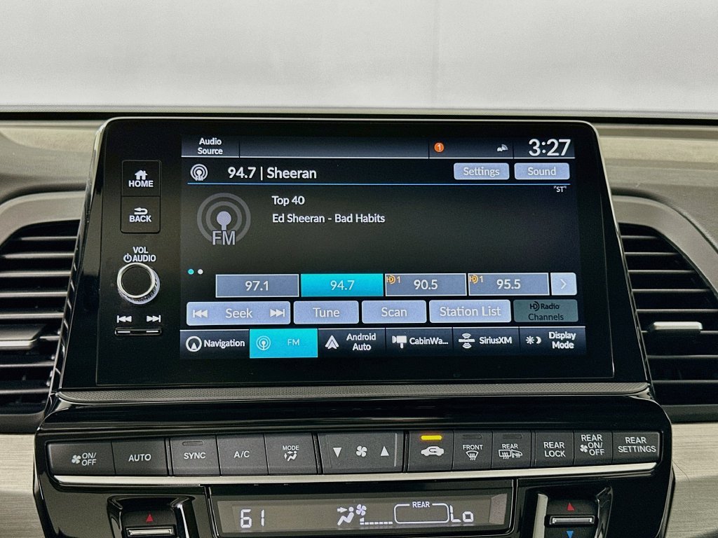 2026 Honda Odyssey Touring - Photo 14