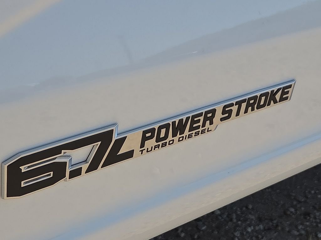 New 2026 Oxford White Ford F-350® XL image 15