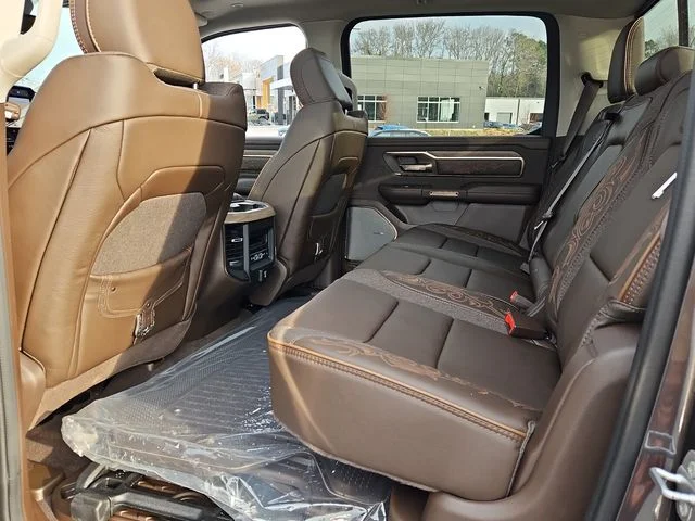New 2026 Granite Crystal Metallic Clear-Coat Exterior Paint RAM Longhorn image 11