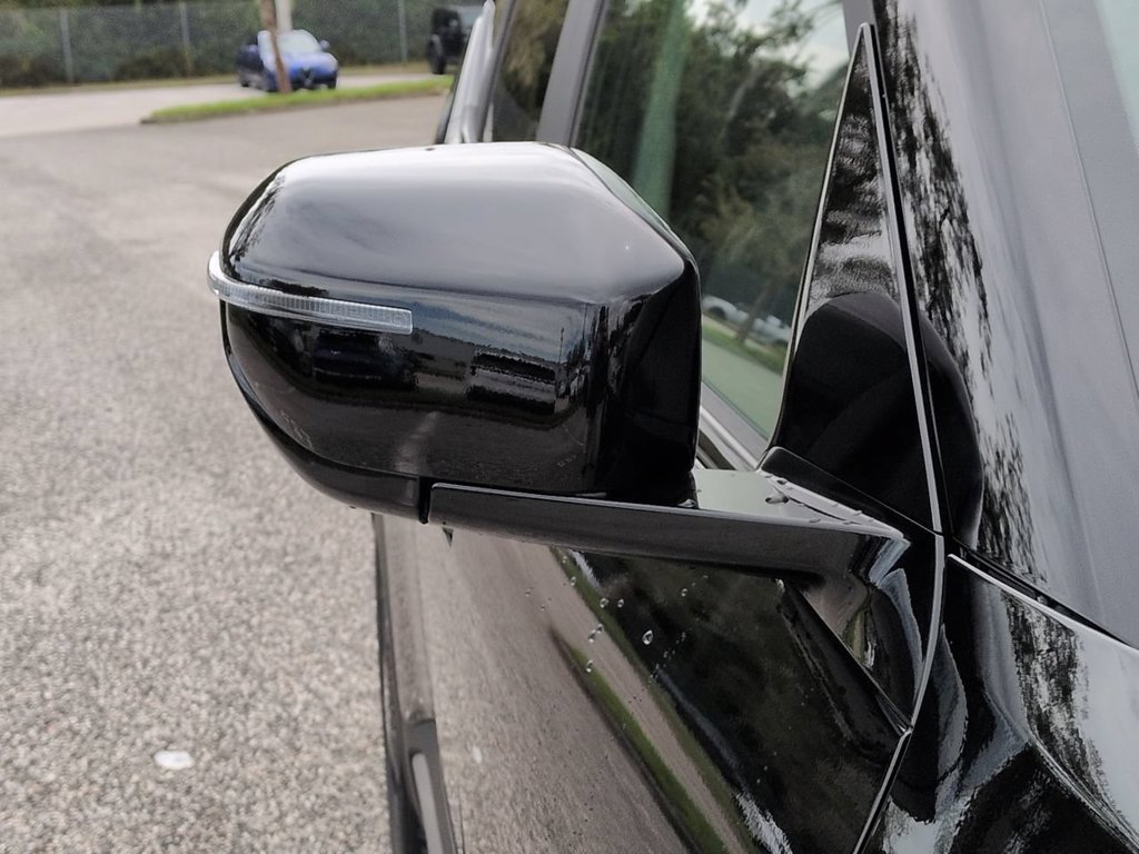 New 2027 Aurora Black Pearl Kia S image 13