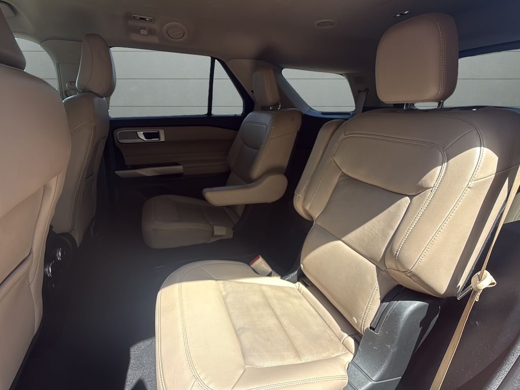 2021 Ford Explorer Limited - Photo 16