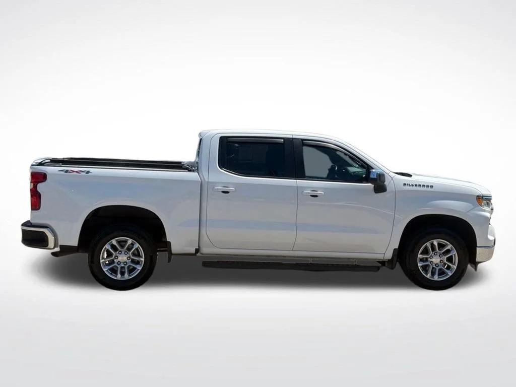 2022 Chevrolet Silverado 1500 LT - Photo 38