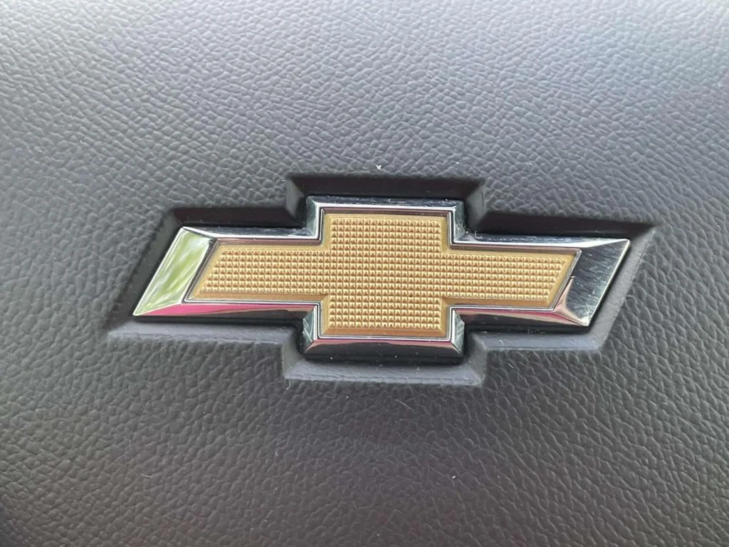 Used 2023 Iron Gray Metallic Chevrolet LT image 30