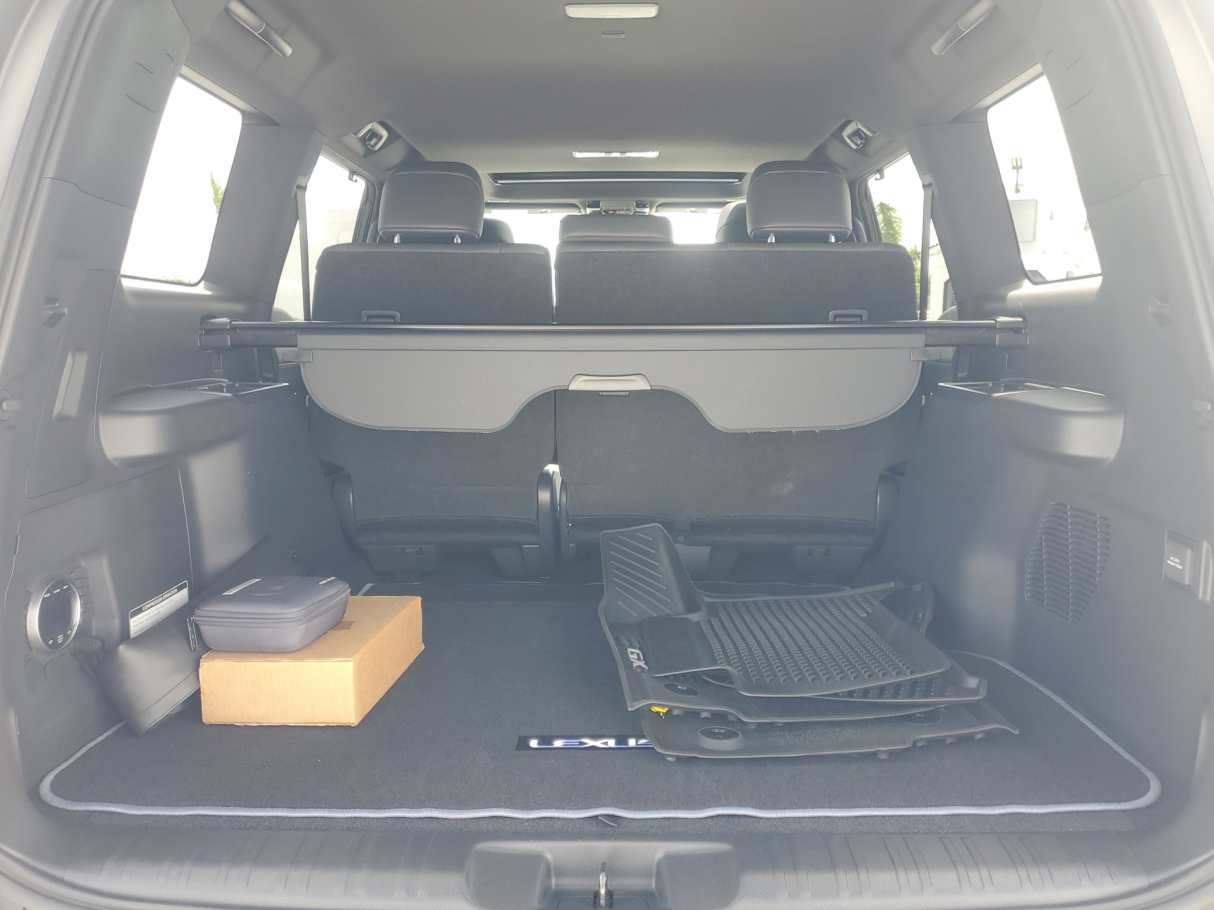 Used 2025 Silver Lexus GX 550 Overtrail+ image 8