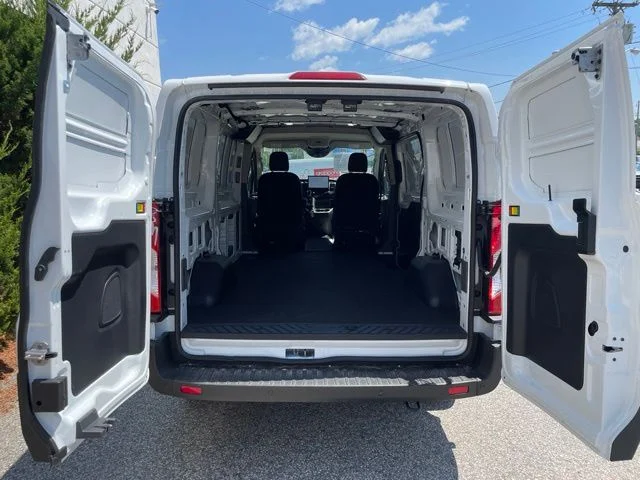 New 2026 OXFORD WHITE Ford Base image 41
