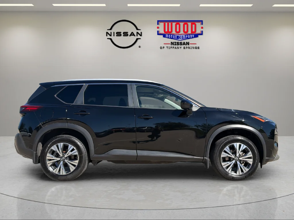 Certified Used 2023 Super Black Nissan SV image 2