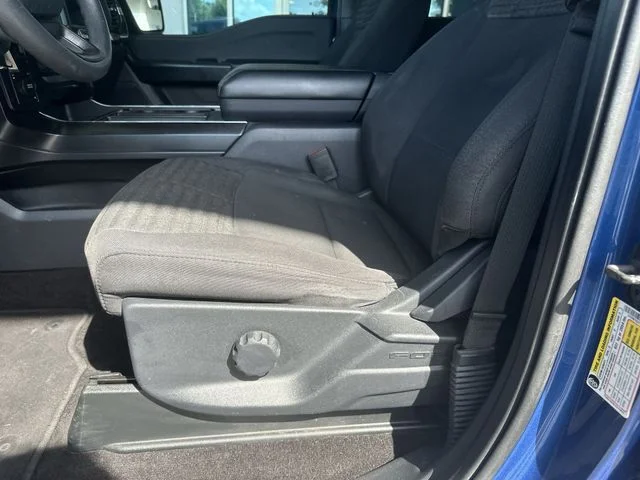 Used 2022 Blue Ford XL image 13