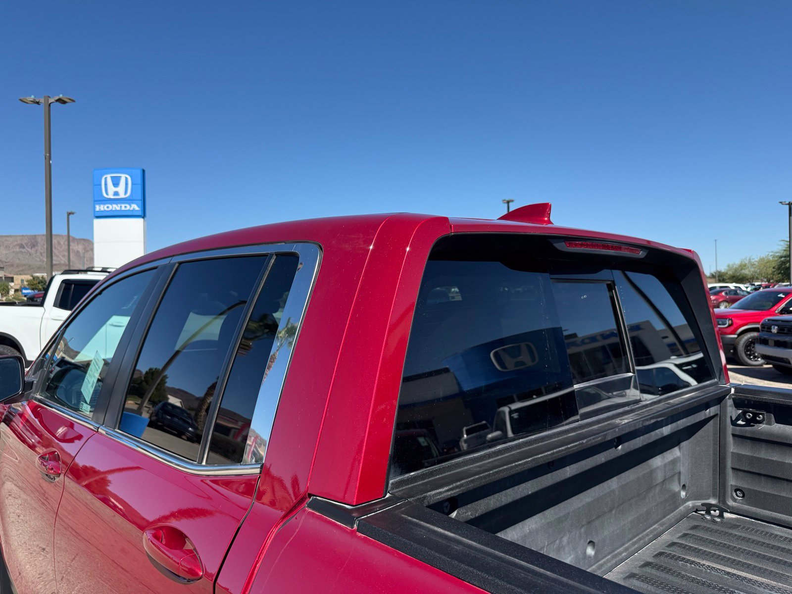 Used 2024 Radiant Red Metallic II Honda AWD RTL image 9