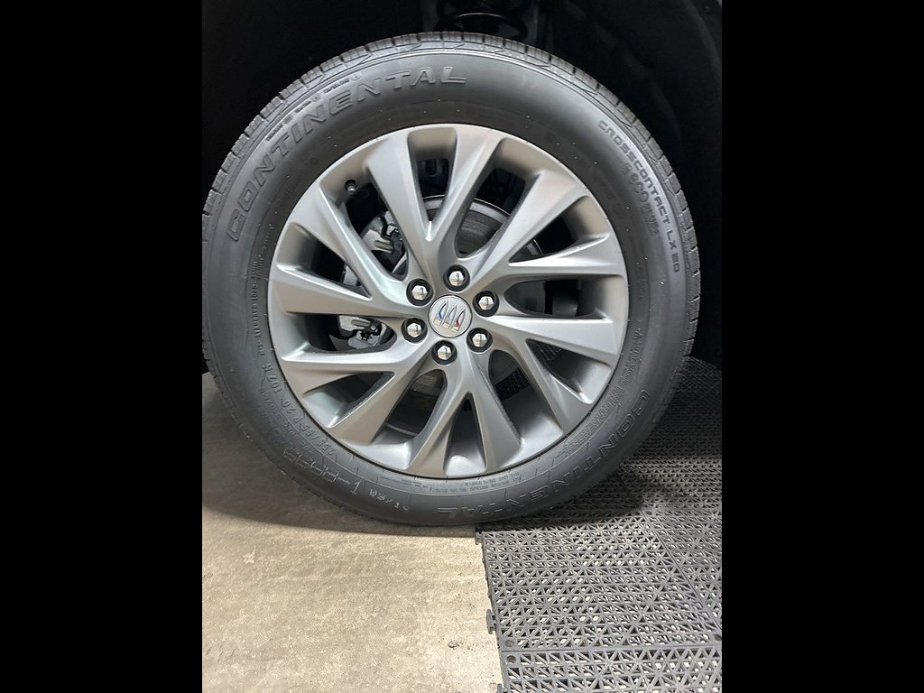 2026 Buick Enclave Preferred - Photo 11