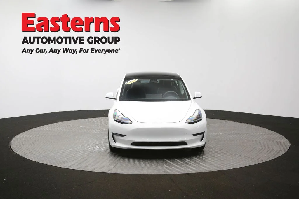 Used 2023 White Tesla Base image 48