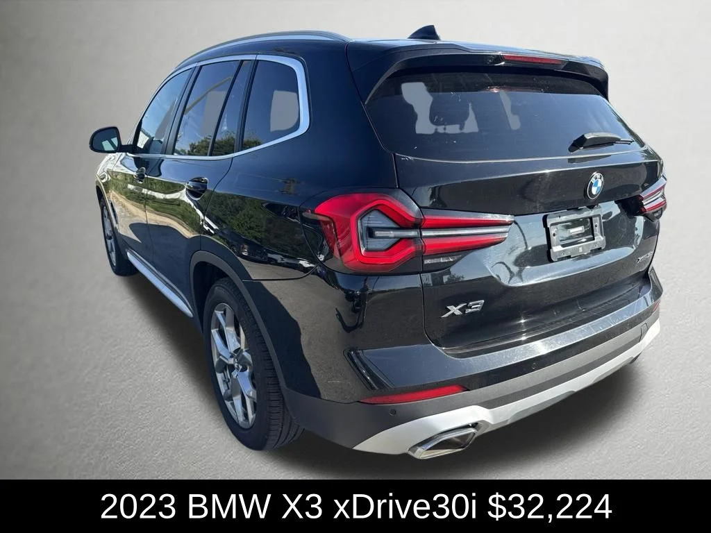 Used 2023  BMW xDrive30i image 5