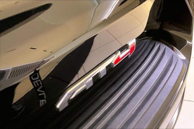 Used 2024 Black GMC AT4 image 7