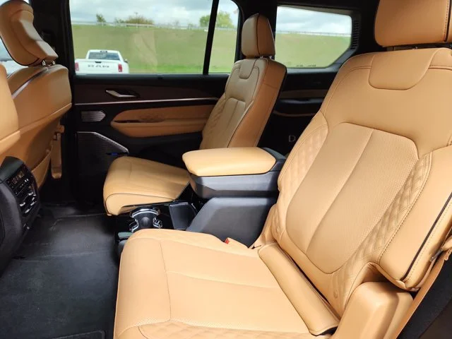 Used 2025 Red Jeep Summit image 11