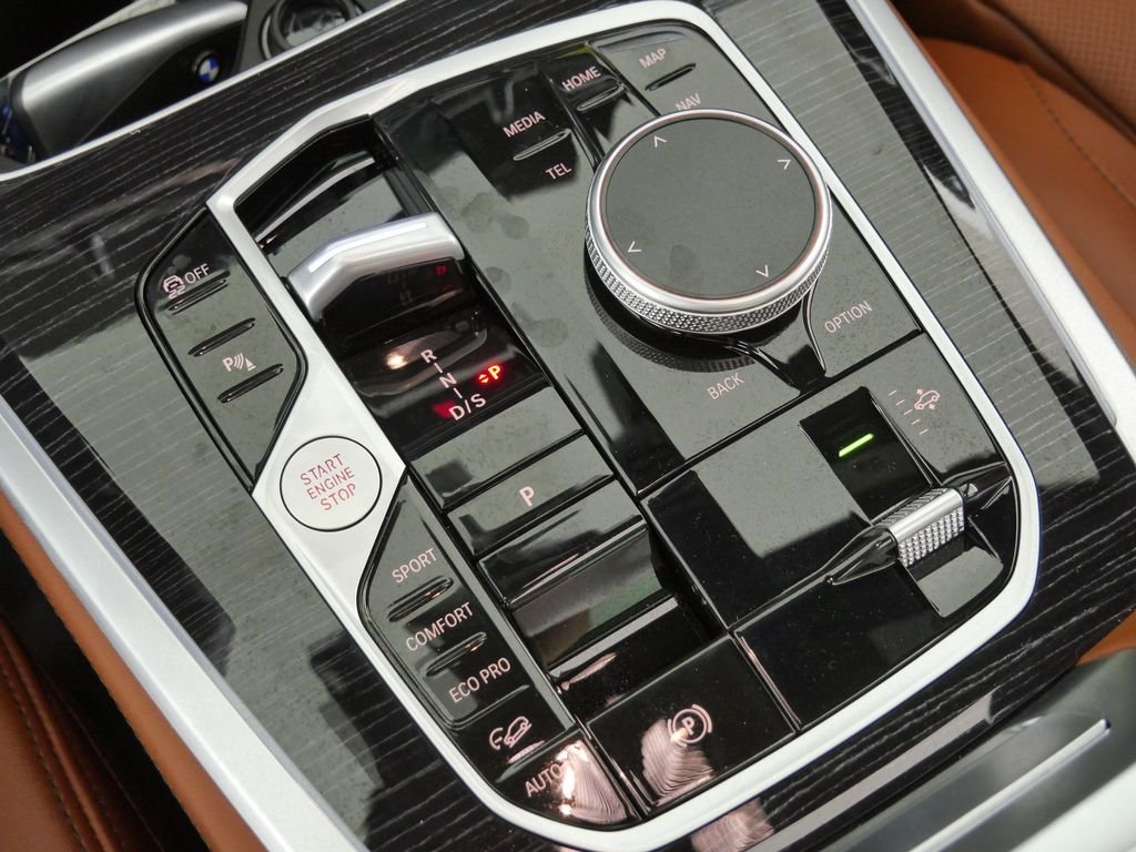 New 2026 Skyscraper Grey Metallic BMW xDrive40i image 48
