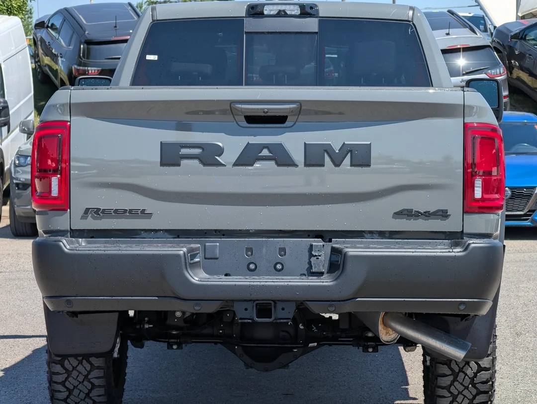 New 2026 Grey RAM Rebel - - 4x4 - 6.4L HEMI V8 - Rebel Level 1 Equip Grp - 5th Wheel/Gooseneck Prep & More! image 7