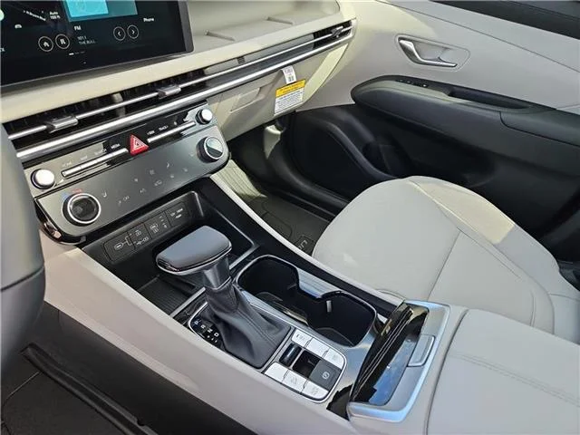 New 2025 Shimmering Silver Hyundai SEL Convenience image 20