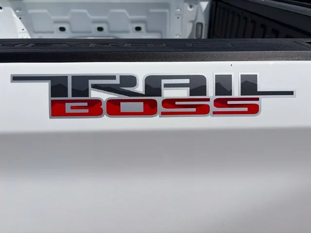 New 2026 Summit White Chevrolet LT Trail Boss image 23
