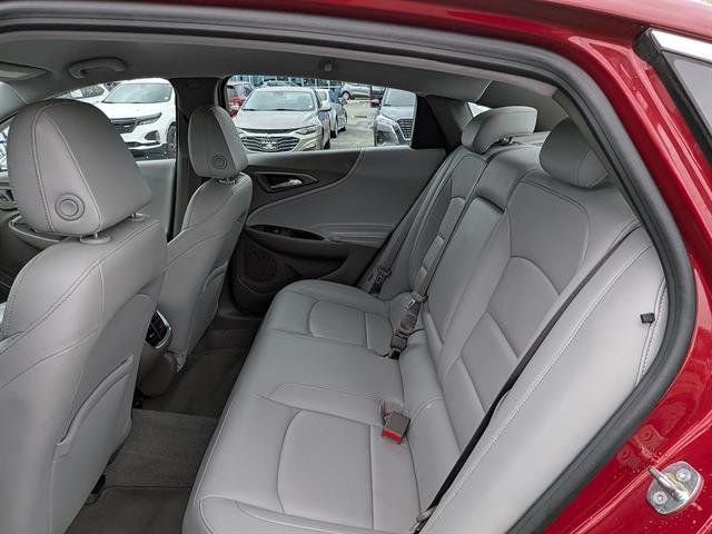 Used 2016 CRYSTAL RED TINTCOAT Chevrolet LT image 12