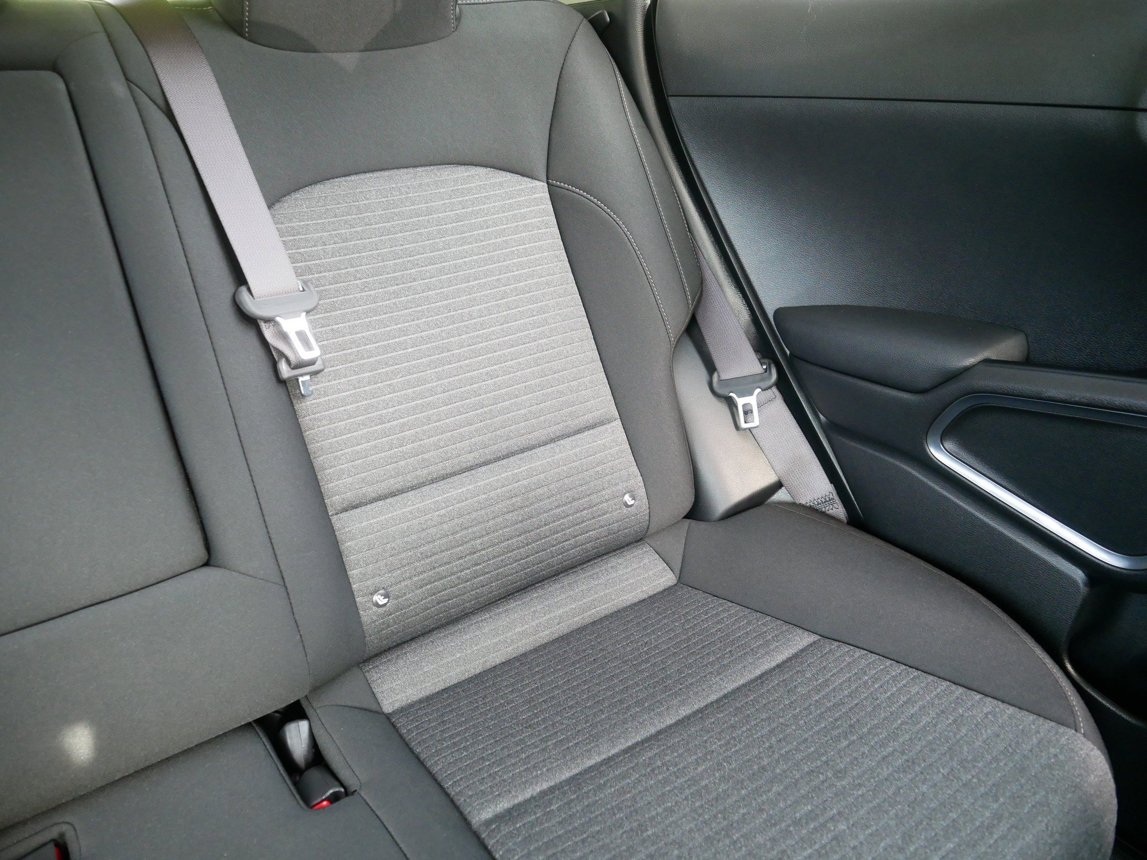 Used 2025 Snow White Pearl Kia EX image 14
