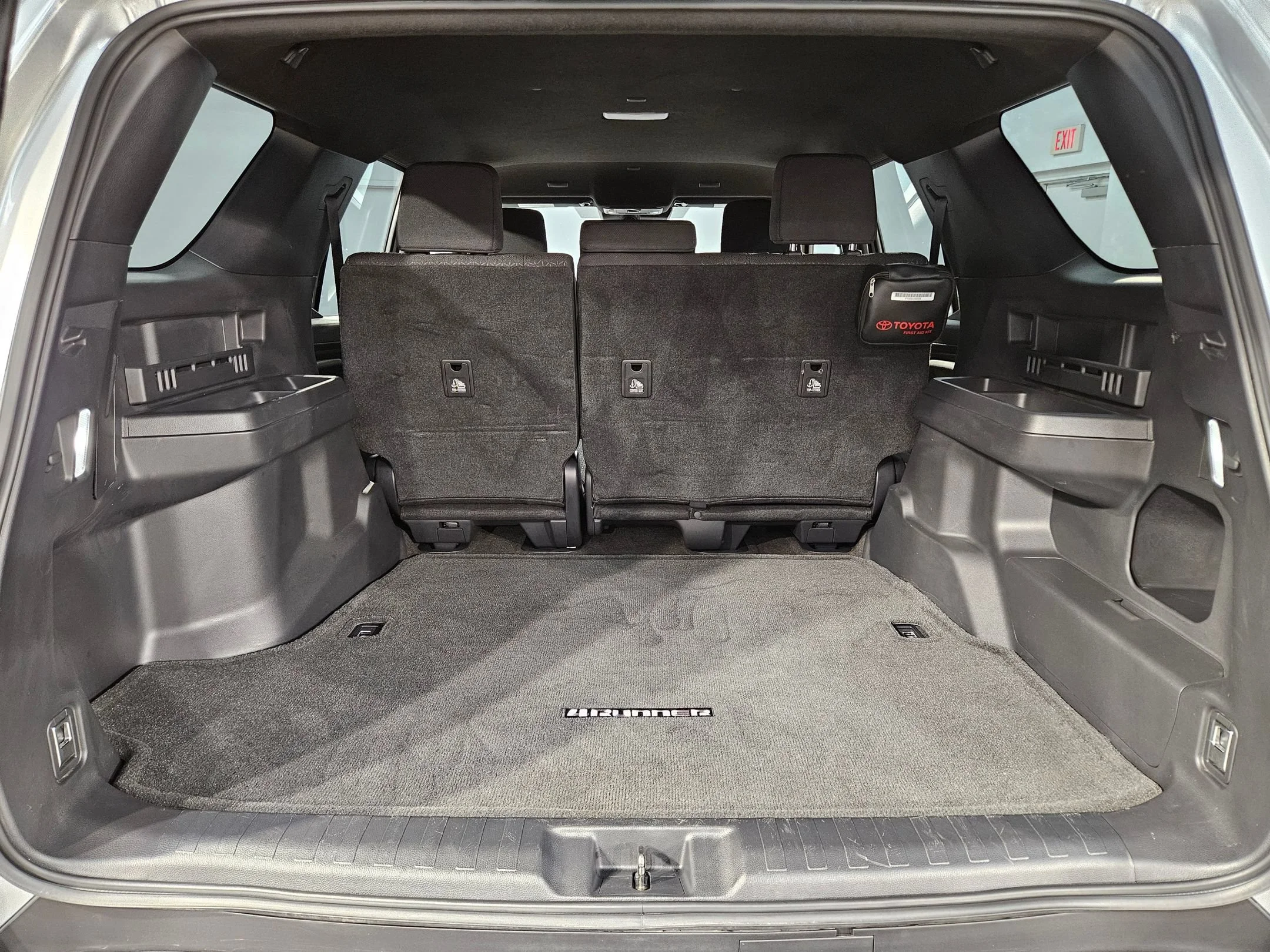 Used 2025 Cutting Edge Toyota SR5 image 18
