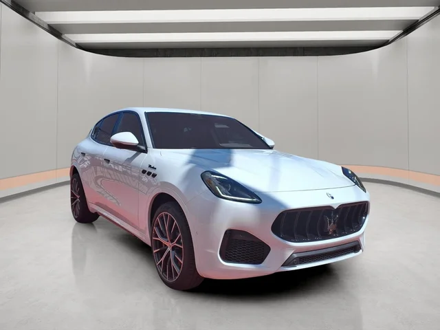 New 2026 Maserati Grecale Modena