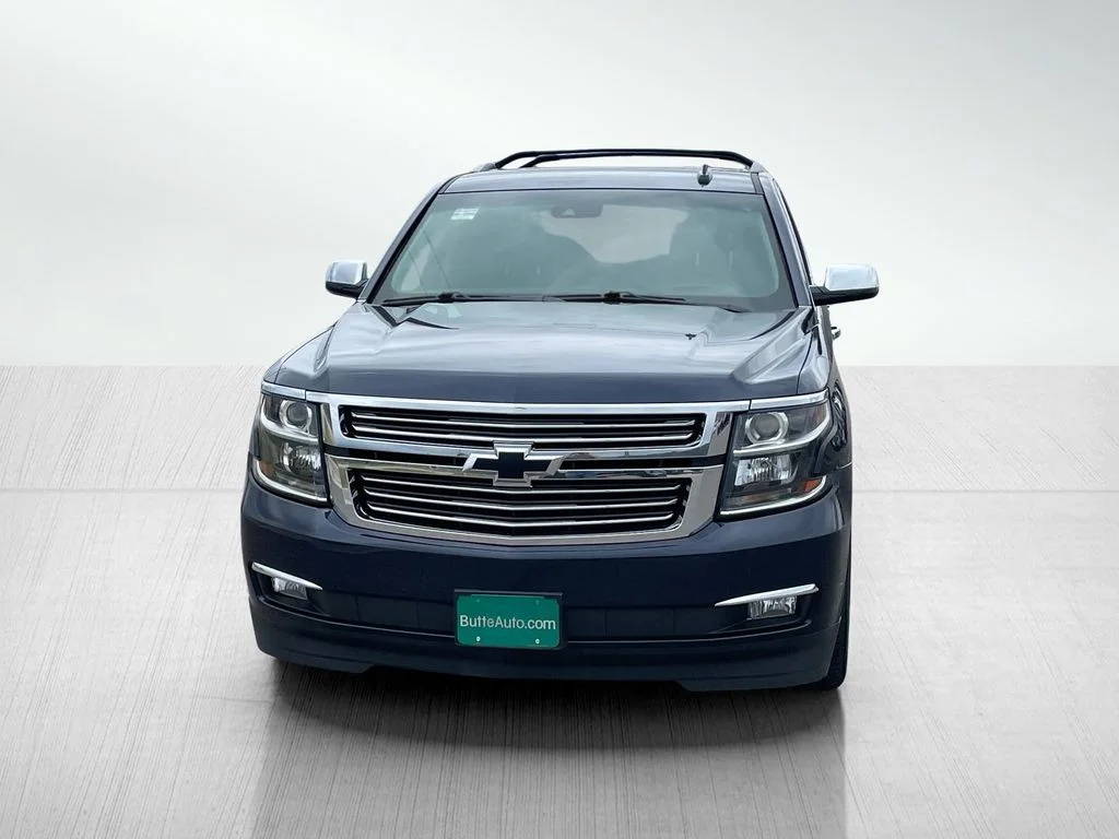 Used 2018 Blue Velvet Metallic Chevrolet Premier image 8