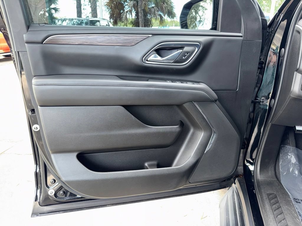 Used 2023 Black Chevrolet LS image 20