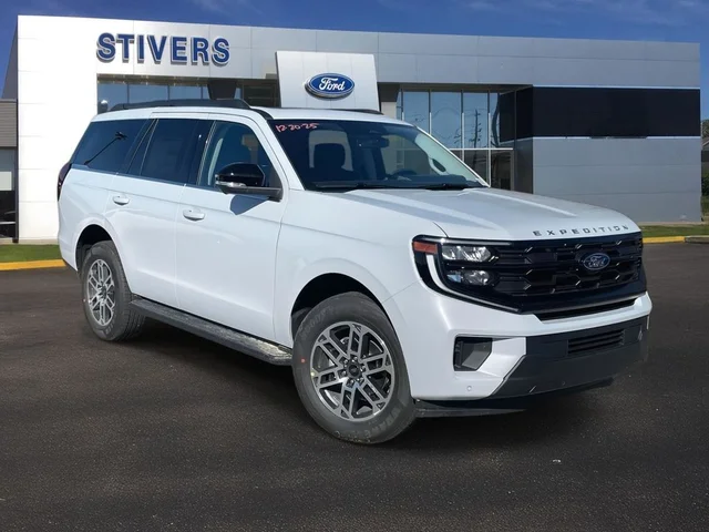 2026 Ford Expedition Active