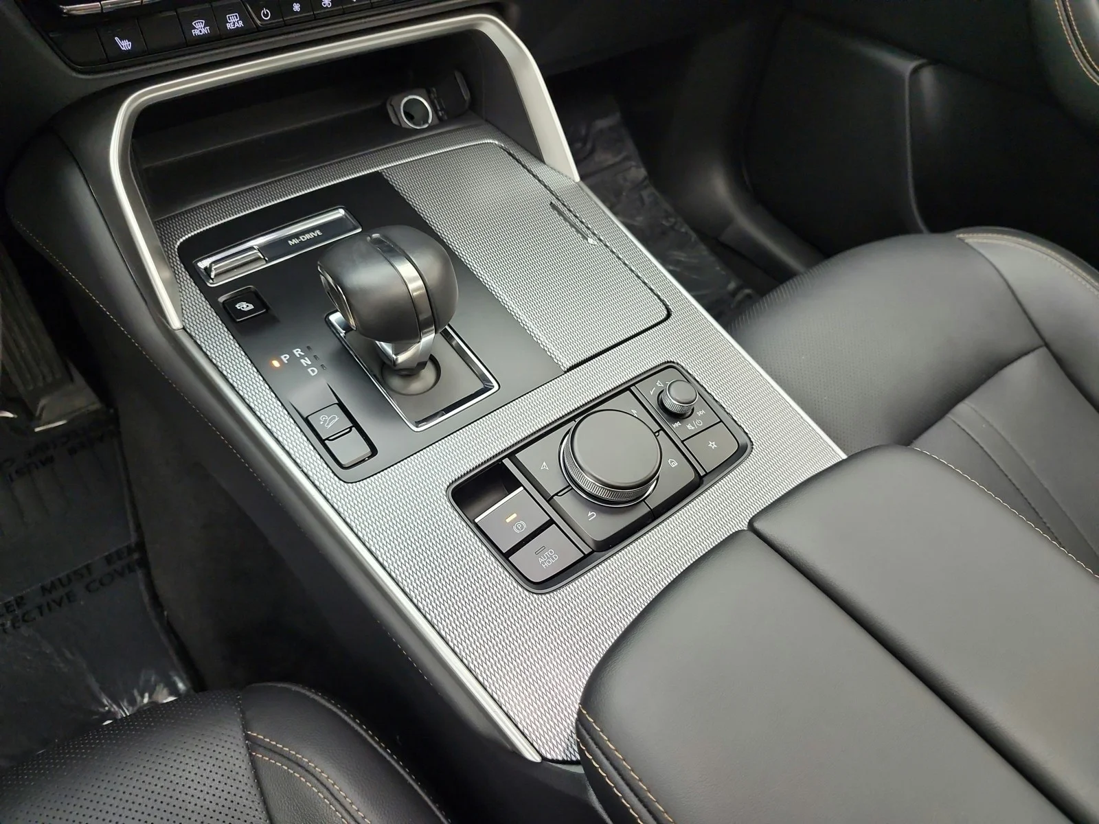 Used 2025 Jet Black Mica Mazda Premium Package AWD image 13