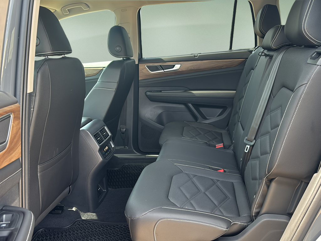 New 2026 Gray Volkswagen 2.0T SE w/Technology image 15