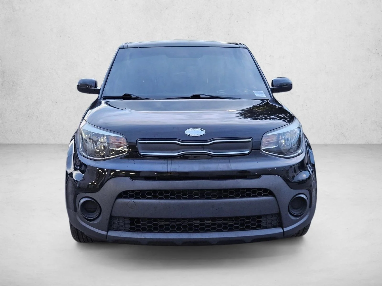 Used 2019 Shadow Black Kia Base image 2