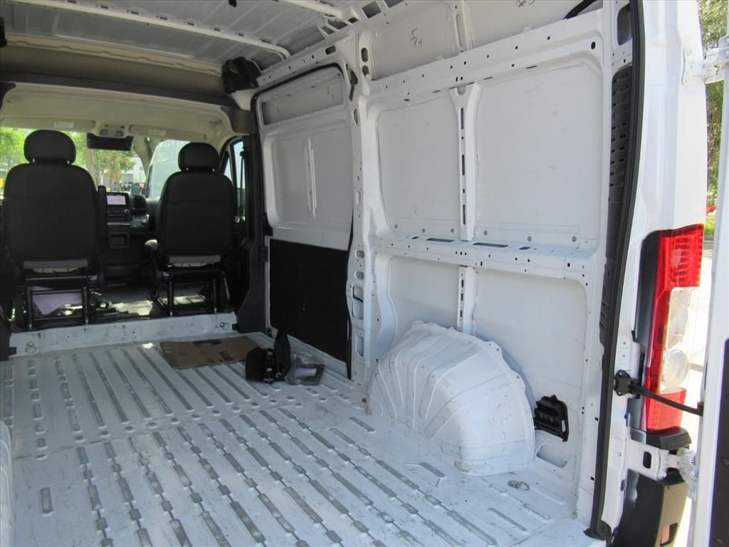 Used 2025 White Ram High Roof image 18