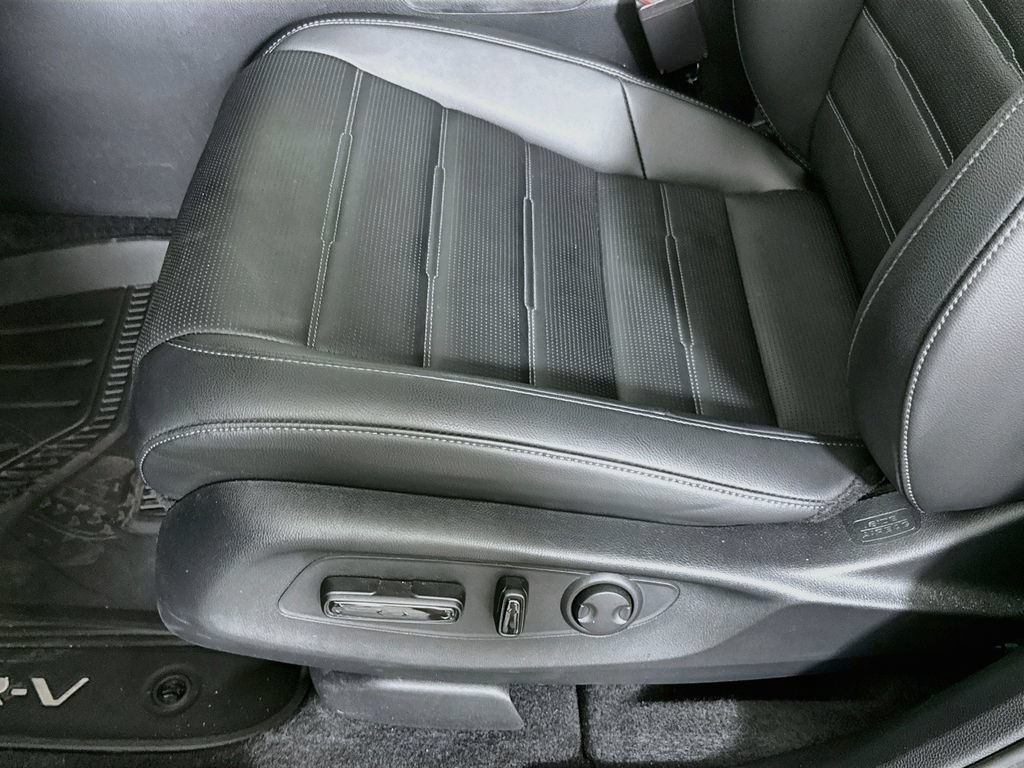 Used 2024  Honda EX-L image 18