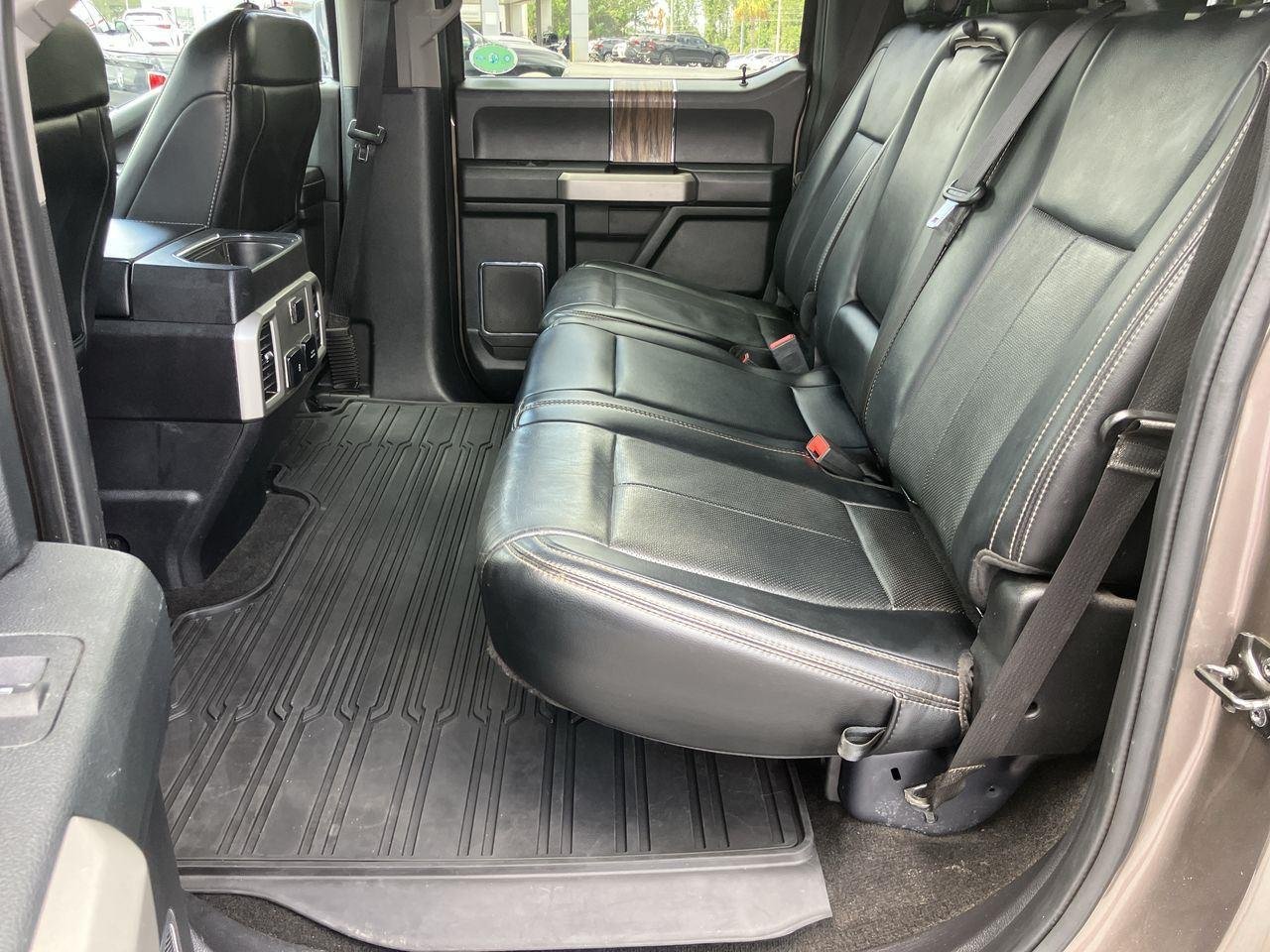 Used 2019 Gray (Stone Gray) Ford Lariat SuperCrew 4WD image 24