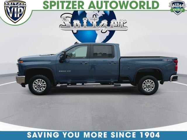 Used 2025 Blue Chevrolet LT image 6