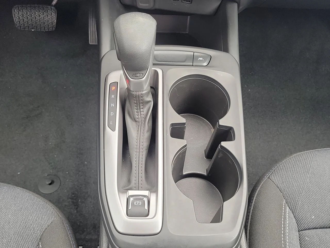Used 2025 Gray Chevrolet LS image 19