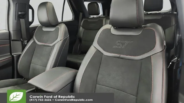 2026 Ford Explorer ST - Photo 11