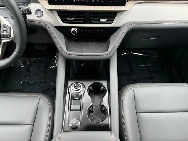 New 2026 Agate Black Metallic Ford Active image 13