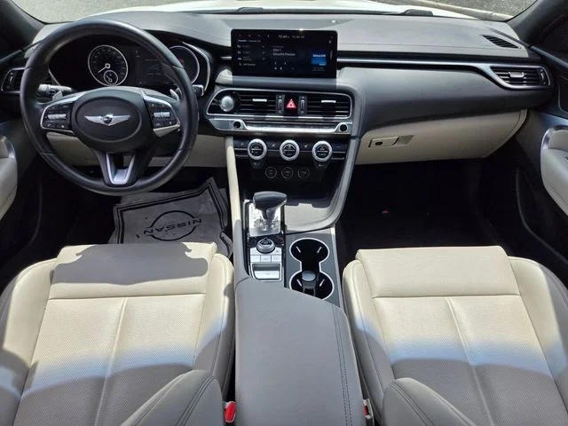 Used 2022 White Genesis 2.0T image 14