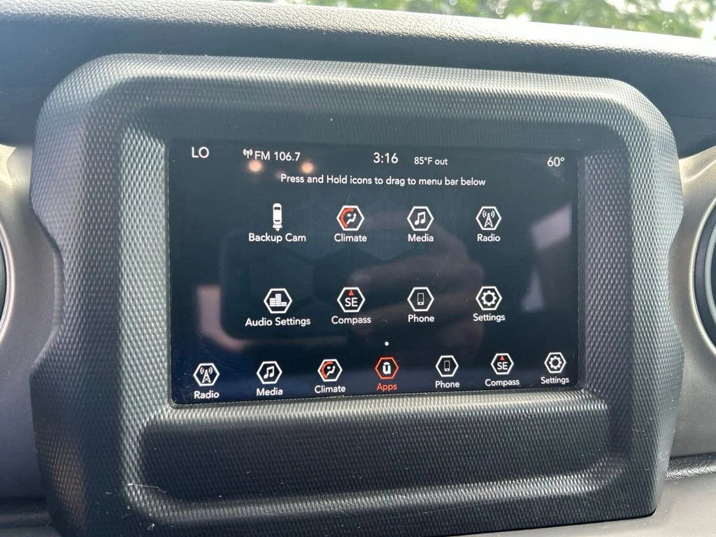 Used 2019 Blue Jeep Unlimited Sport S image 12