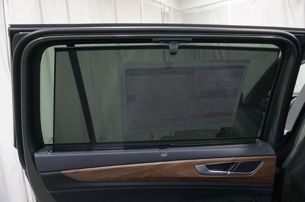 New 2026 Green Volkswagen 2.0T SE w/Technology image 28
