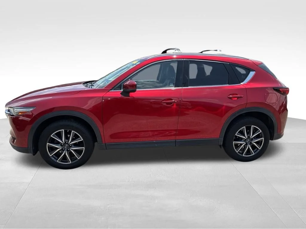 Used 2018 Red Mazda Grand Touring image 2