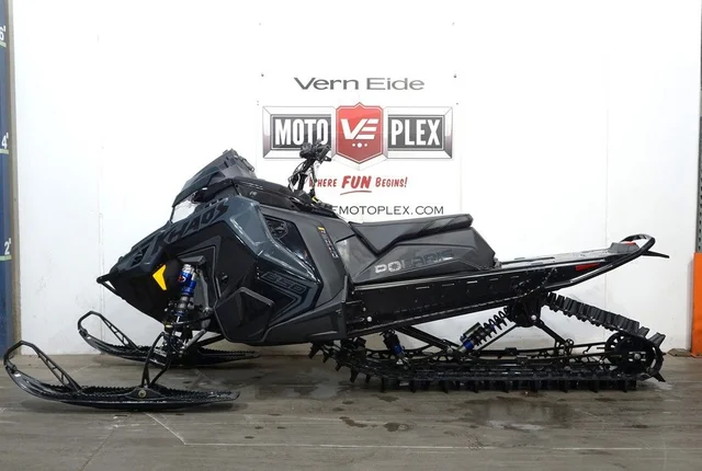 2026 Polaris RMK KHAOS 146 850 Gloss Black Blue Dusk