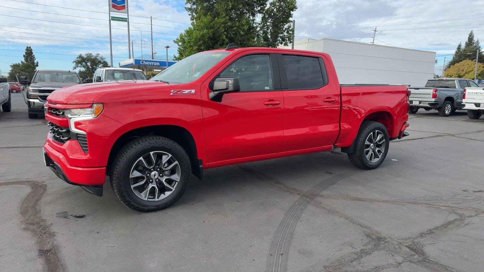 2022 Chevrolet Silverado 1500 RST - Photo 7