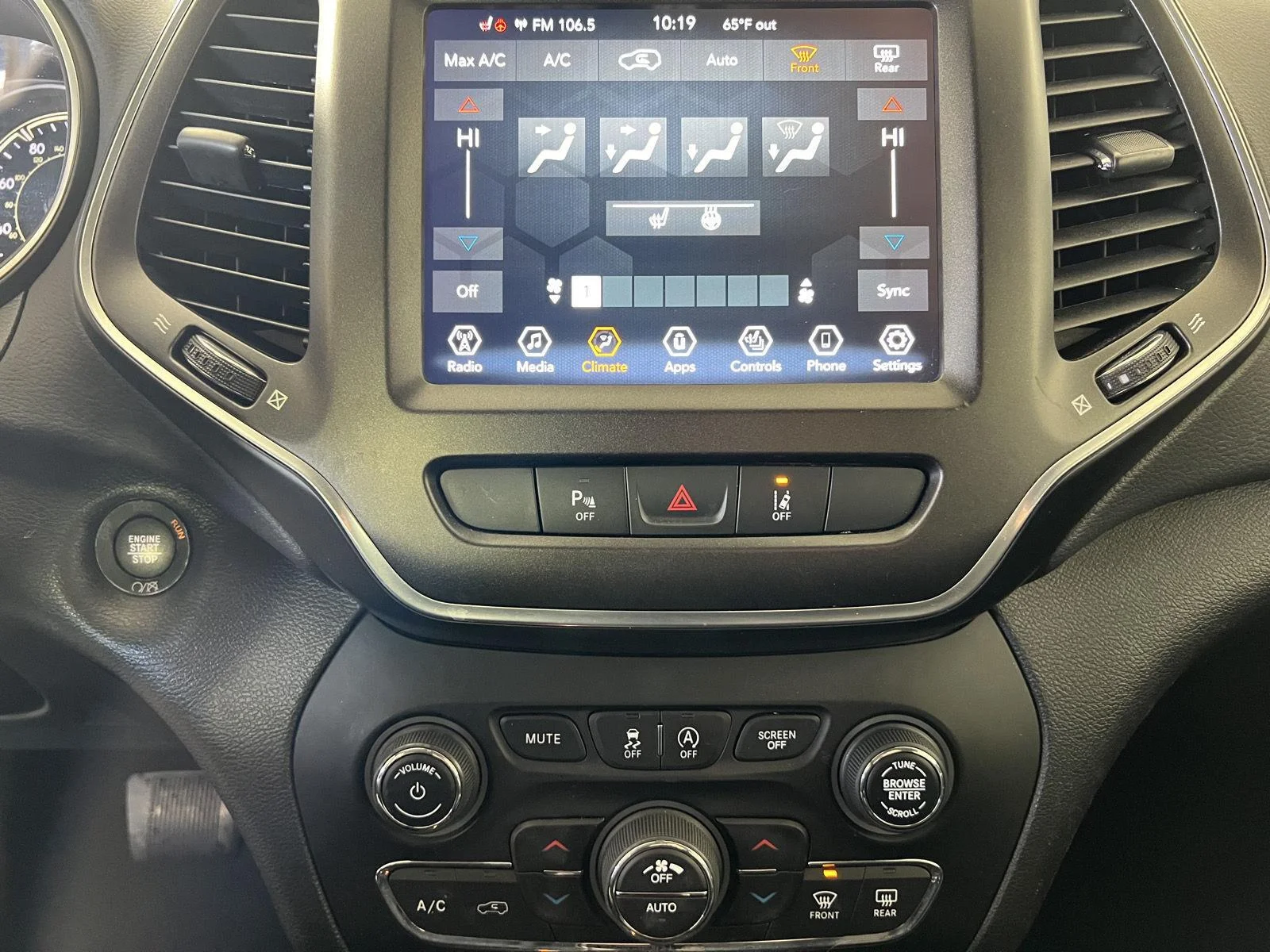 Used 2021 Granite Crystal Metallic Clearcoat Jeep Trailhawk image 21